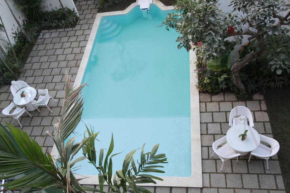 Spazzio Bali Hotel Kuta  Exterior photo